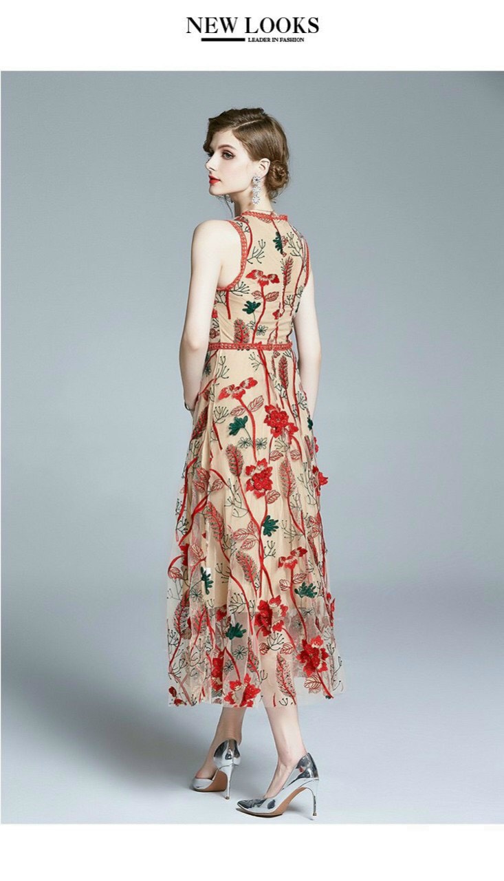 Đầm Ren Hoa Nổi - HN936